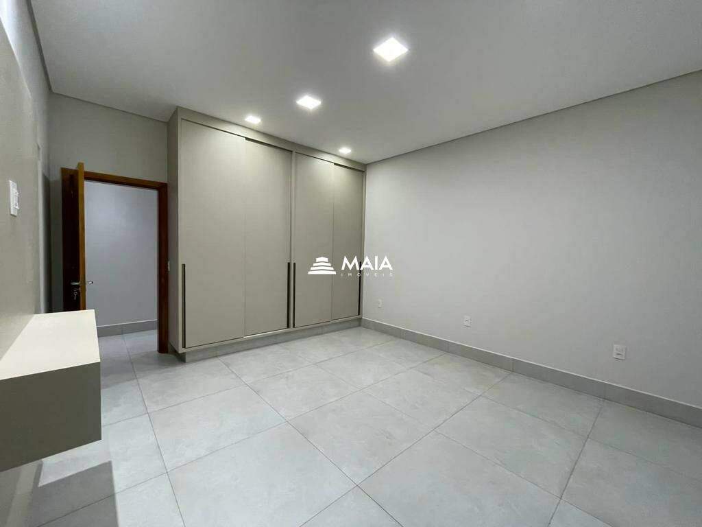 Casa à venda no Jardim do Lago: 