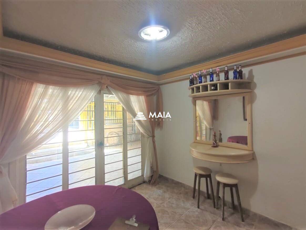 Casa à venda no Jardim América: 