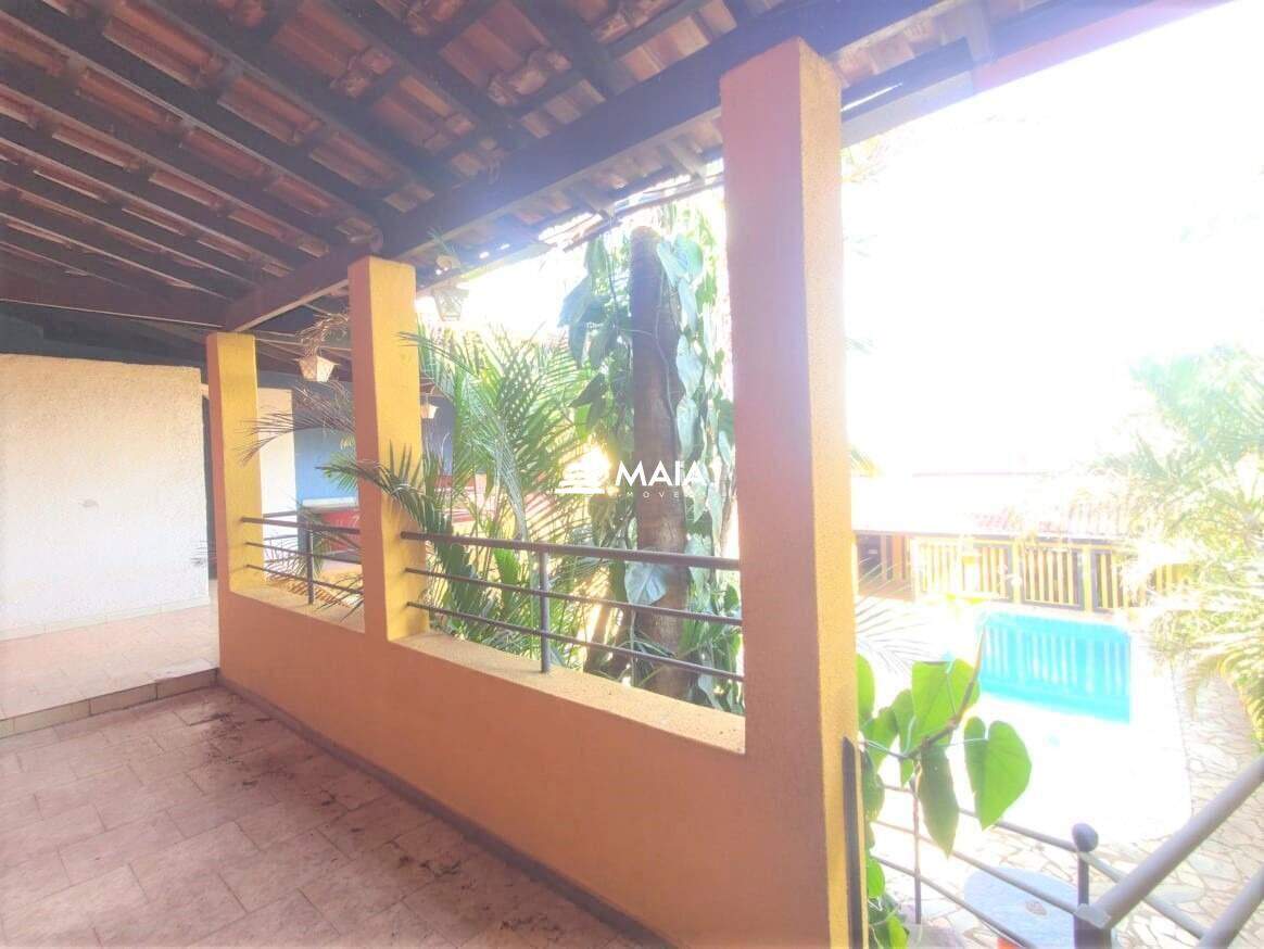 Casa à venda no Jardim América: 