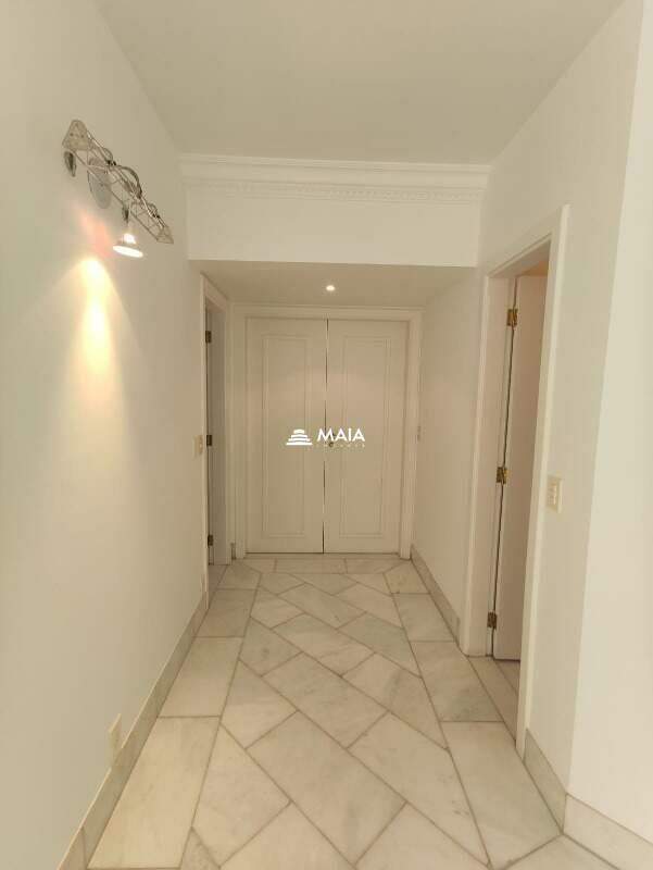 Apartamento para aluguel no Mercês: 