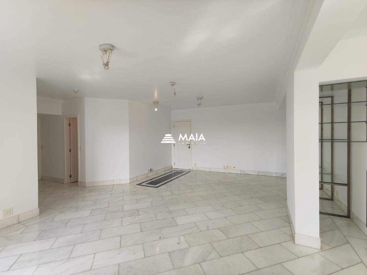 Apartamento para aluguel no Mercês: 