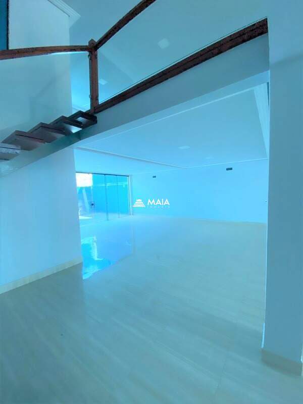 Comercial à venda no Universitário: 