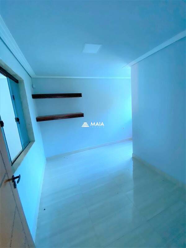 Comercial à venda no Universitário: 