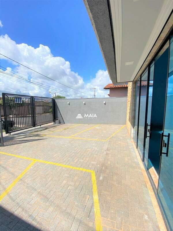 Comercial à venda no Universitário: 