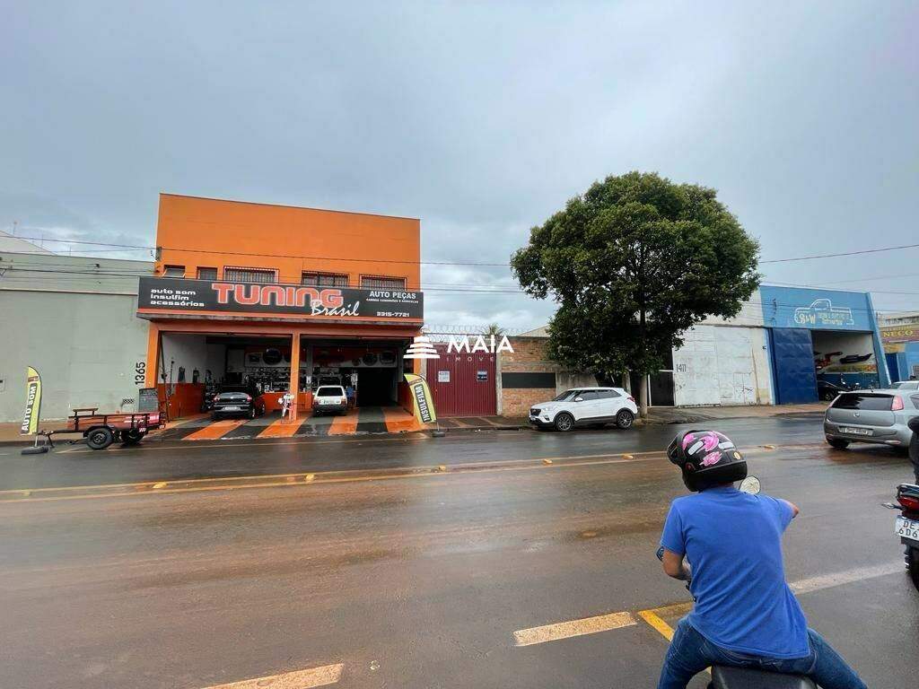 Terreno/Área à venda no Parque das Américas: 