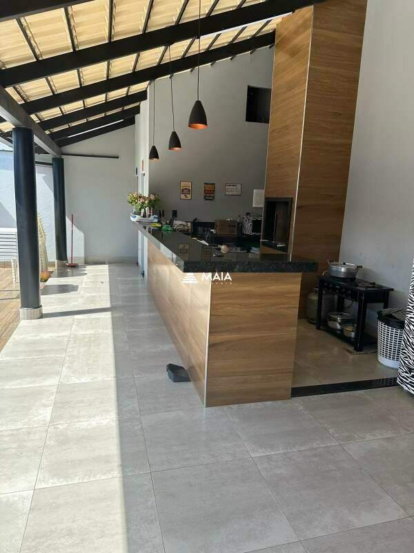 Casa à venda no Parque das Laranjeiras: 