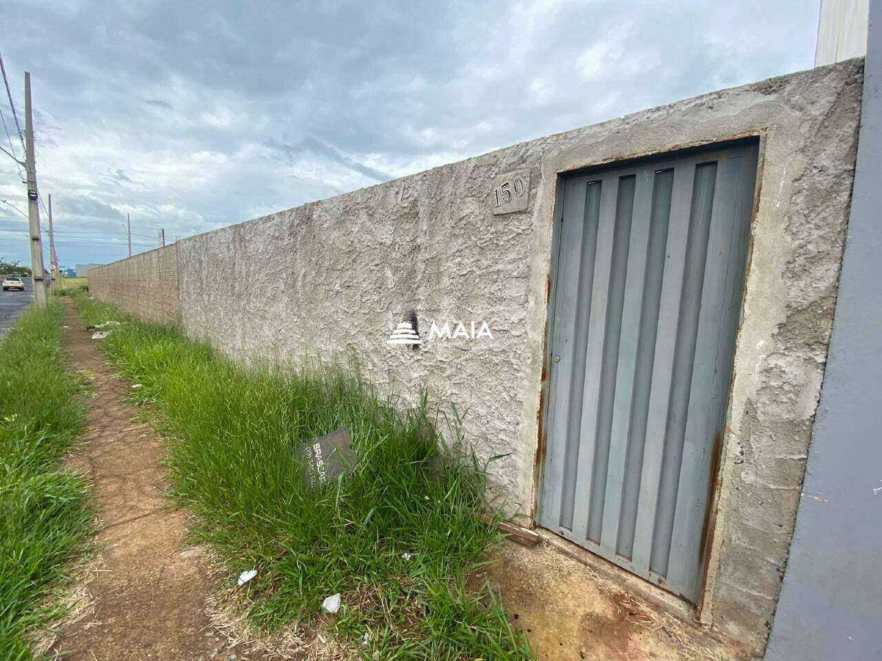 Terreno à venda no bairro Parque das Laranjeiras