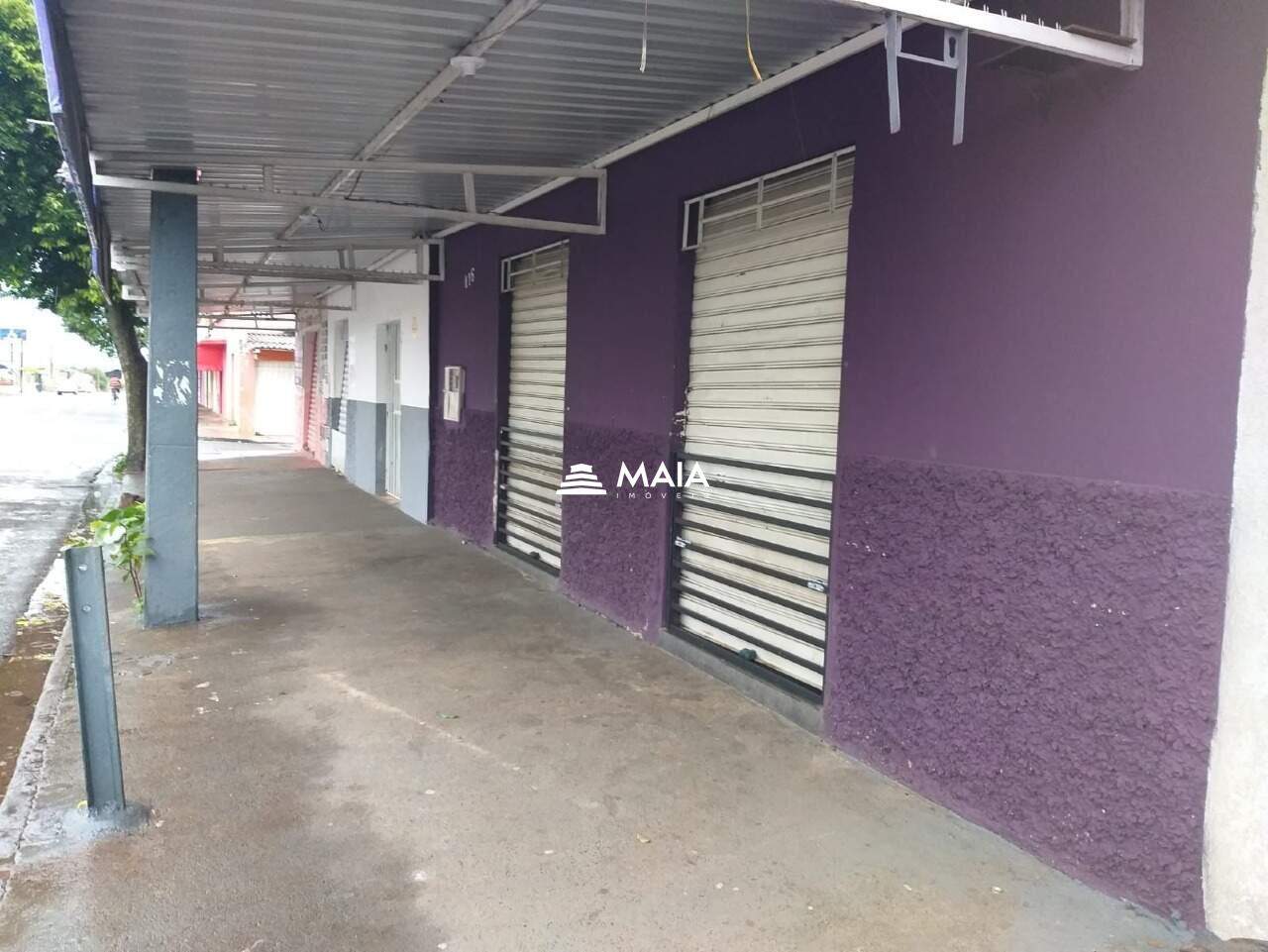 Comercial à venda no Jardim Elza Amuí : 