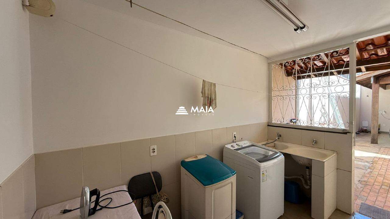 Casa à venda no Jardim do Lago: 