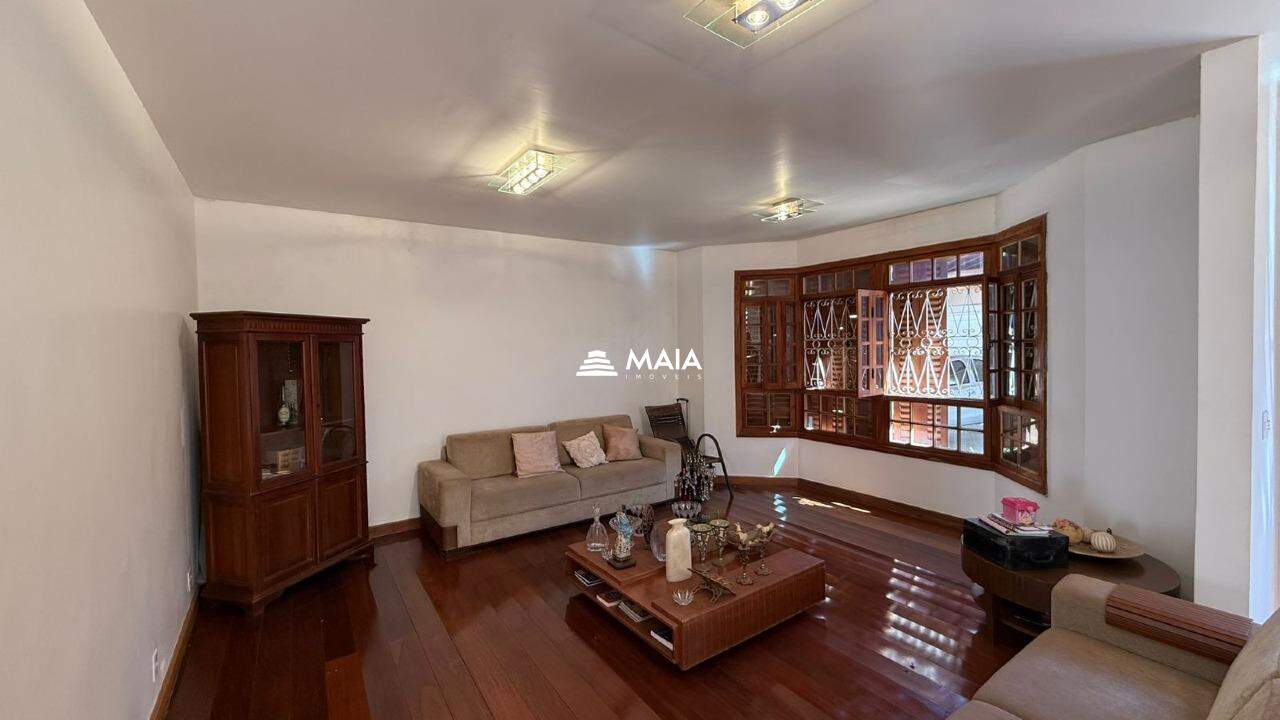 Casa à venda no Jardim do Lago: 