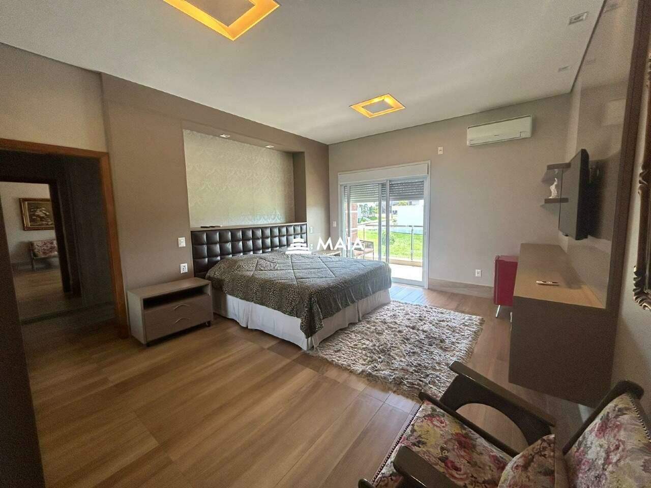 Casa de Condomínio à venda no Estância dos Ipês: 