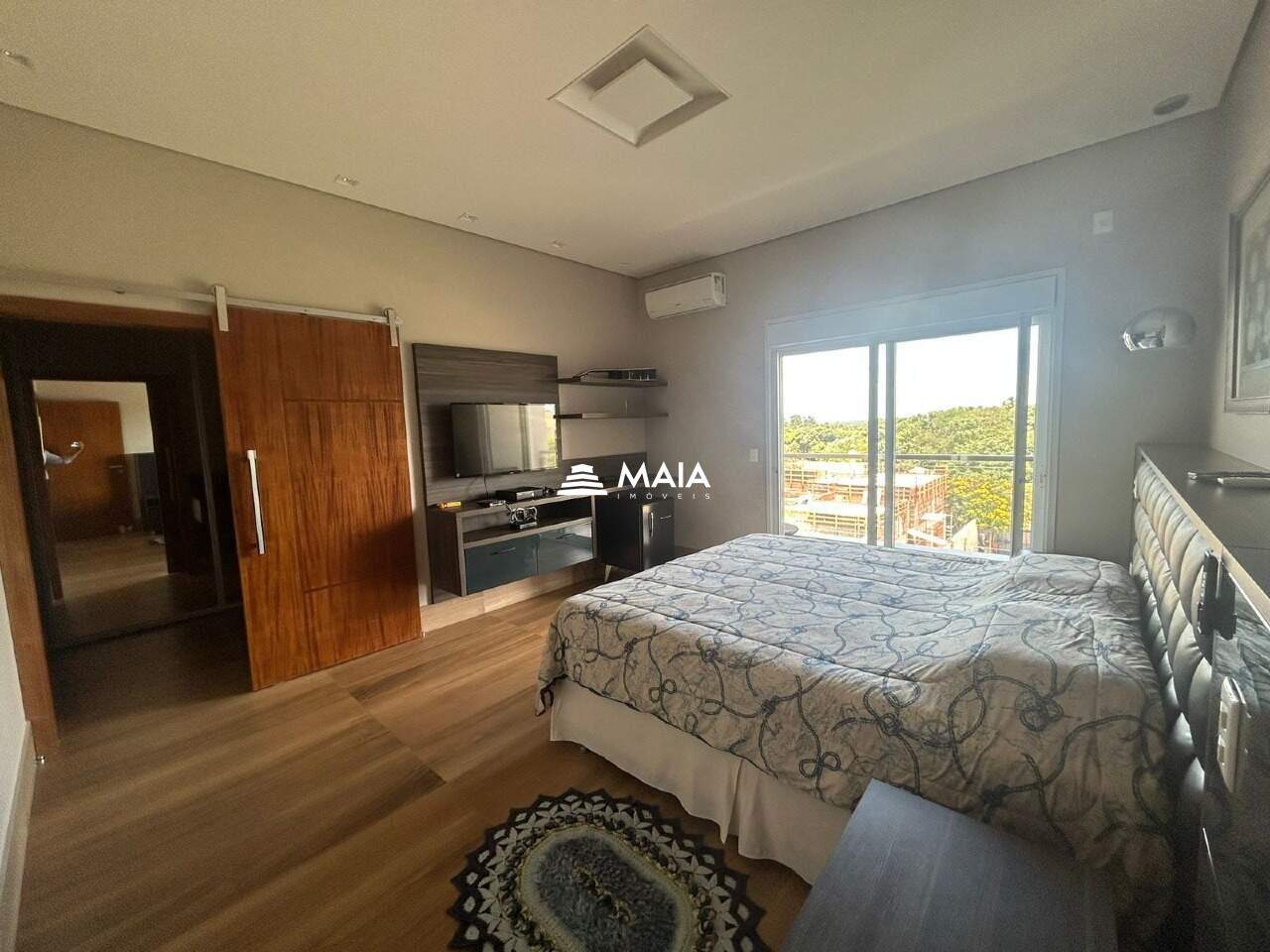 Casa de Condomínio à venda no Estância dos Ipês: 