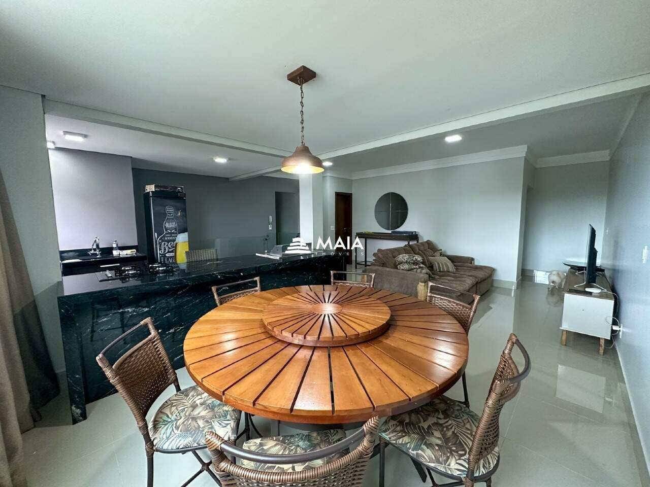 Apartamento à venda no Santa Maria: 