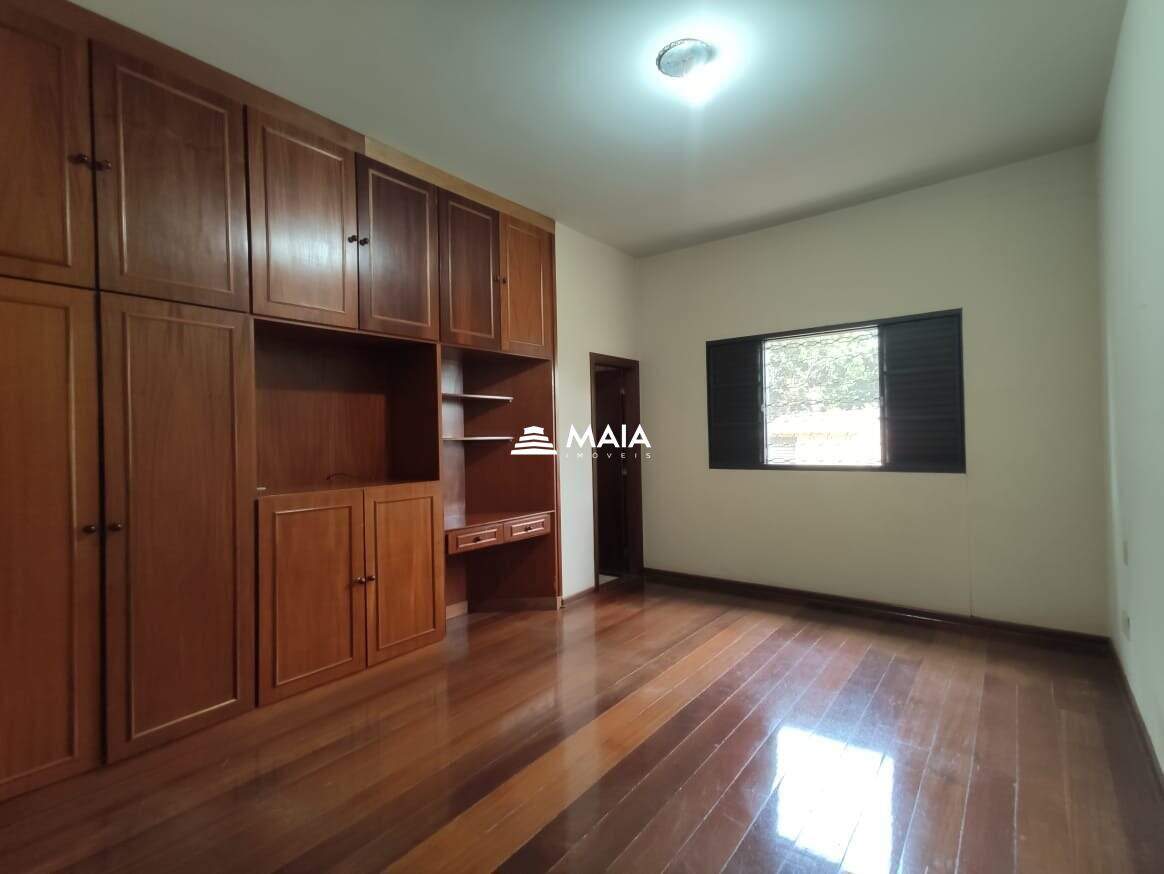 Casa à venda no Santa Maria: 