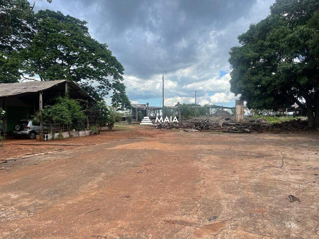 Terreno/Área à venda no Jardim Maracanã: 