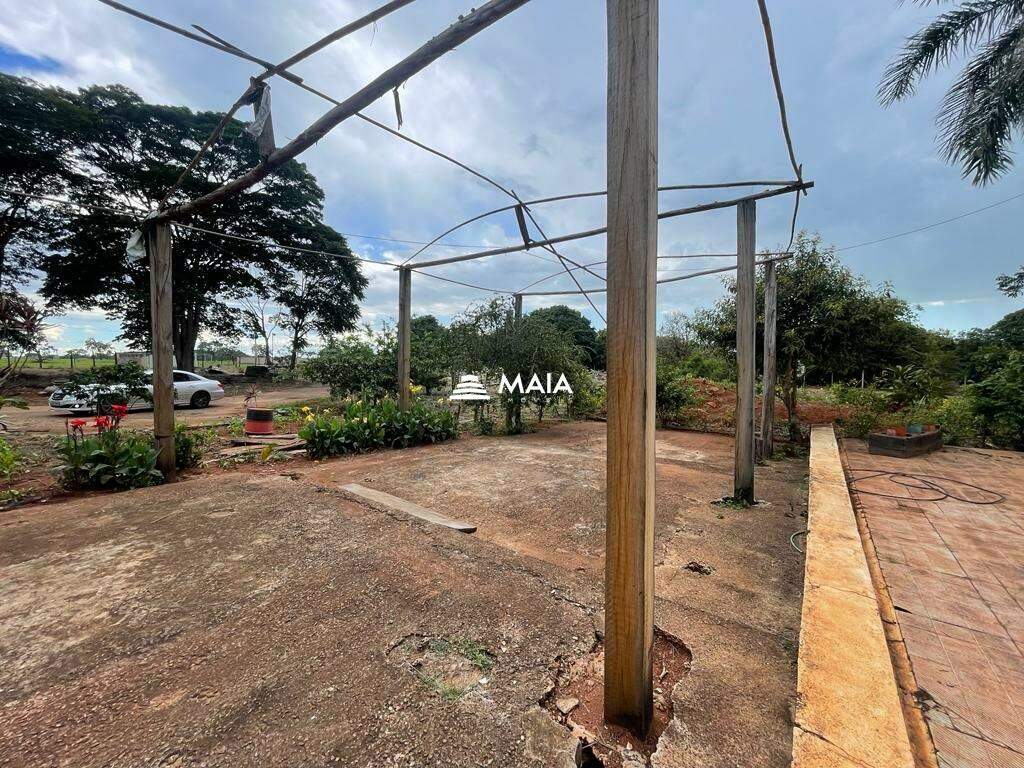Terreno/Área à venda no Jardim Maracanã: 