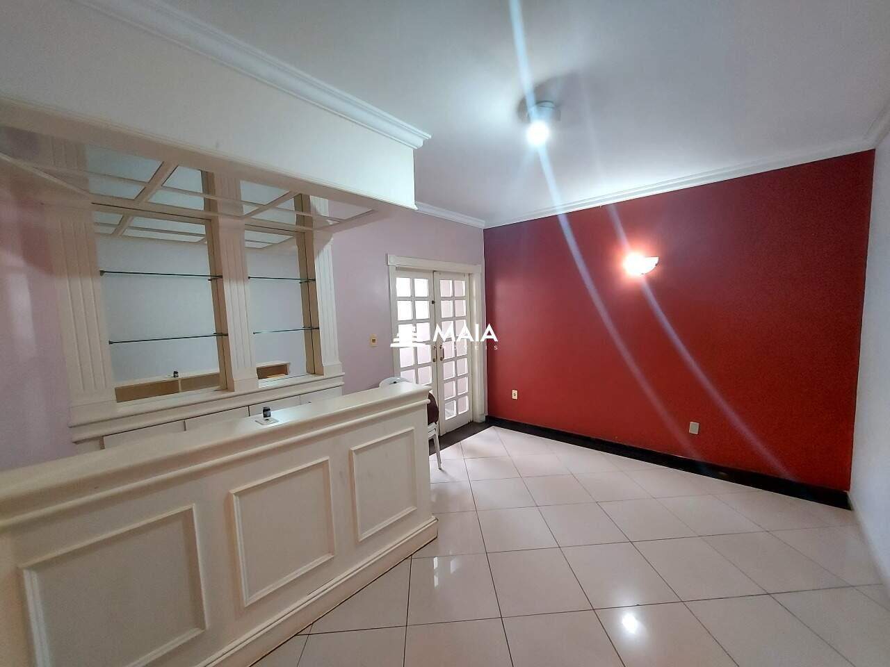 Comercial para aluguel no Olinda: 