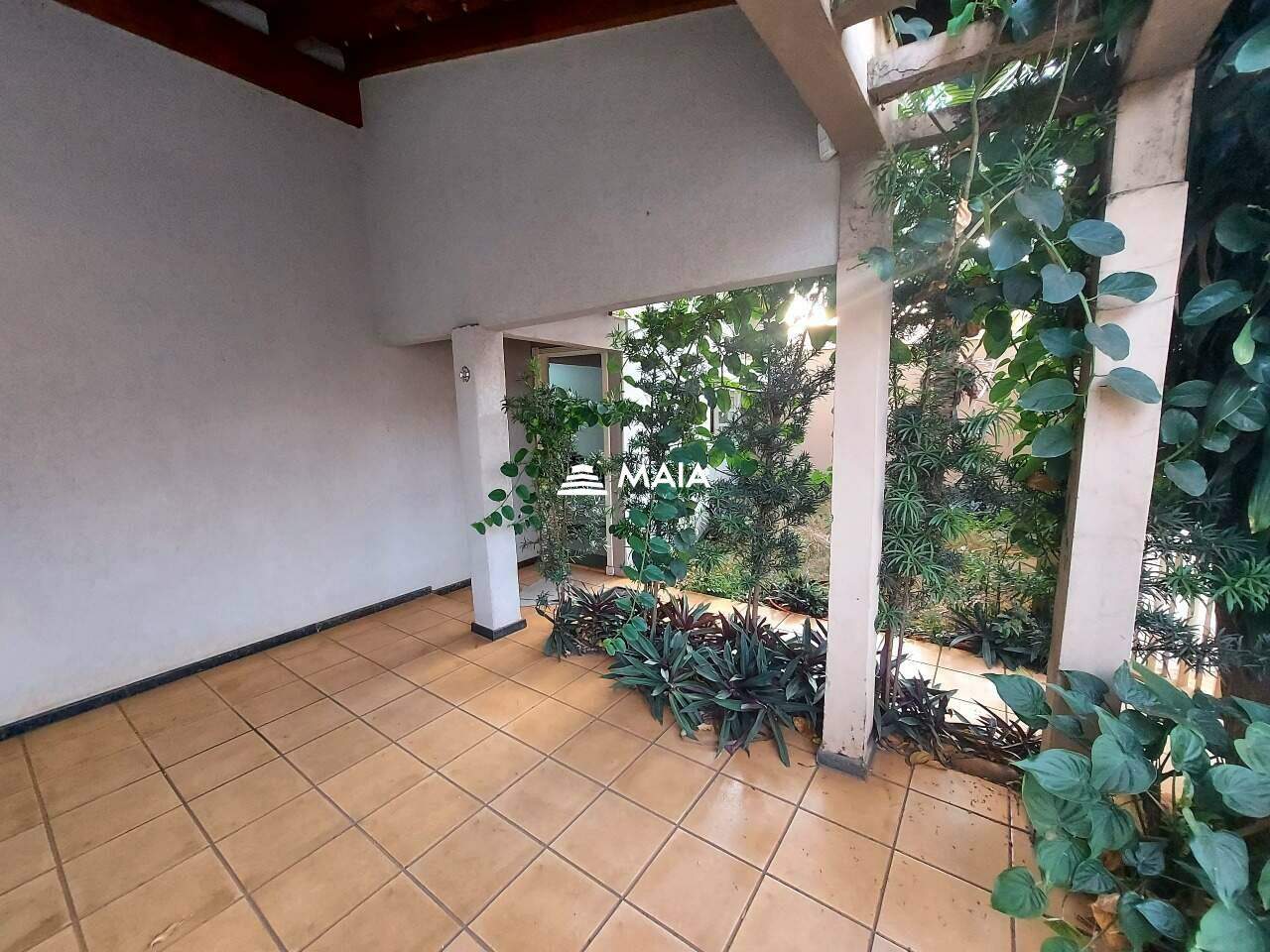 Comercial para aluguel no Olinda: 