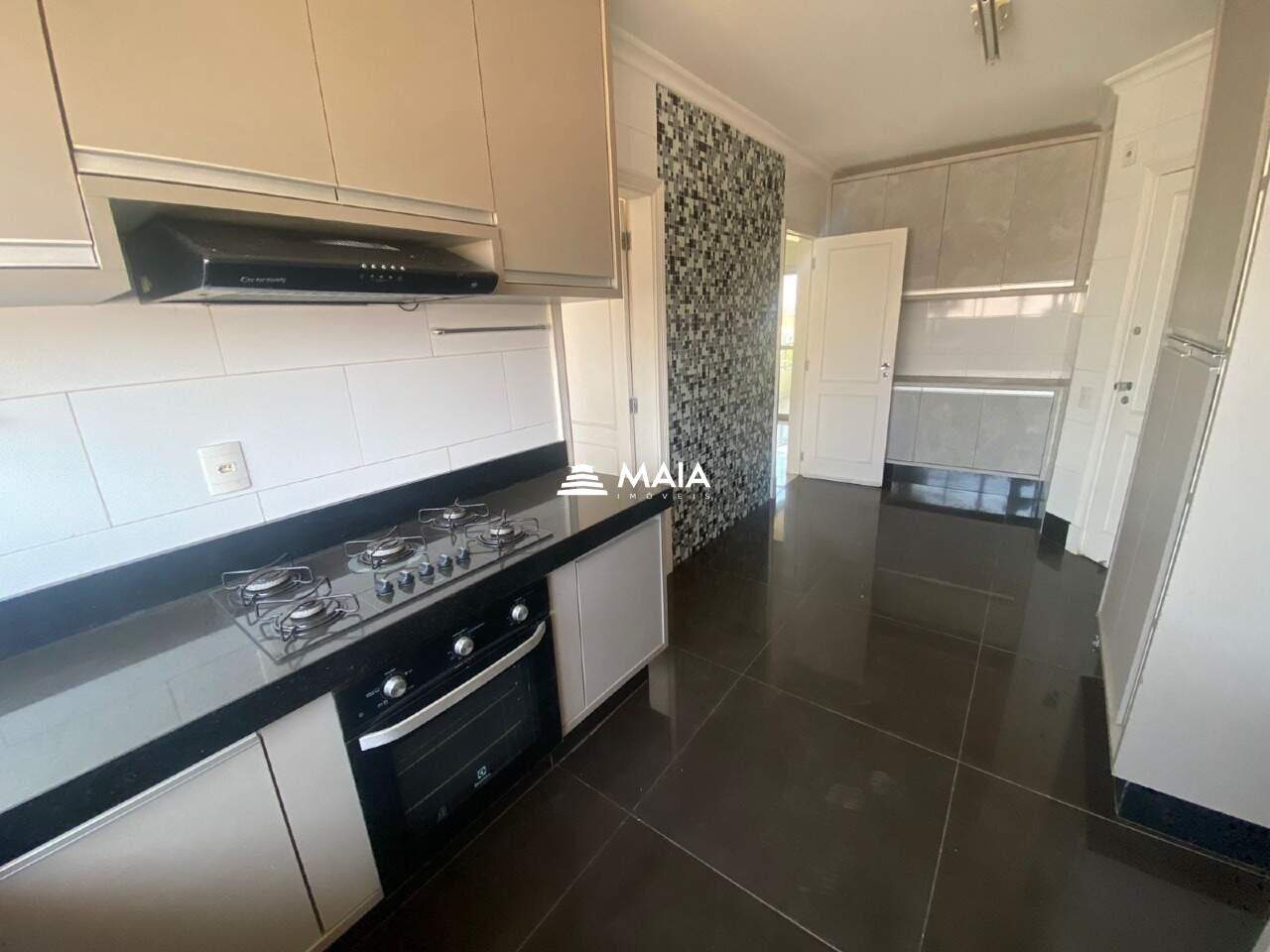 Apartamento para aluguel no Centro: 