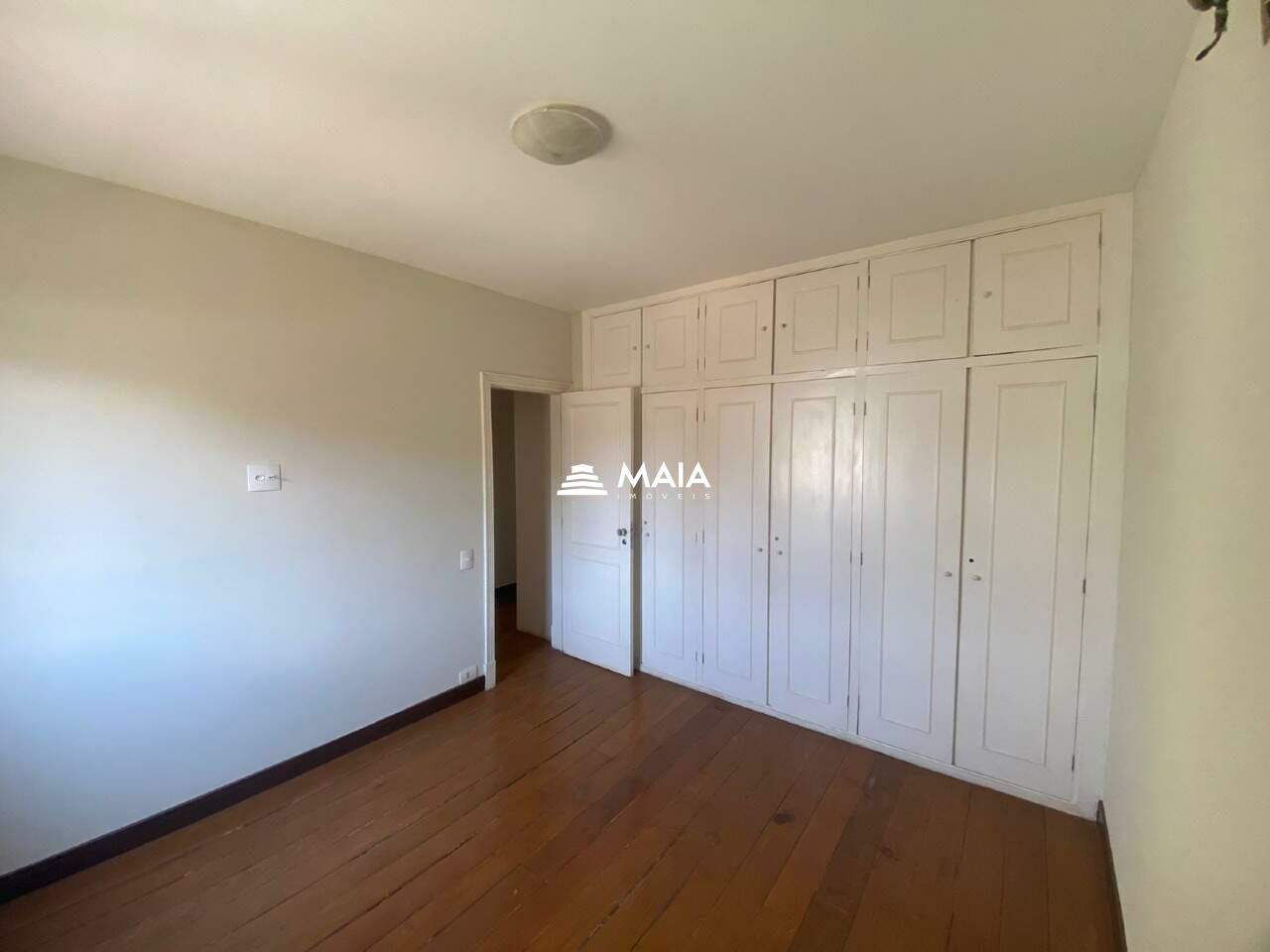 Apartamento para aluguel no Centro: 