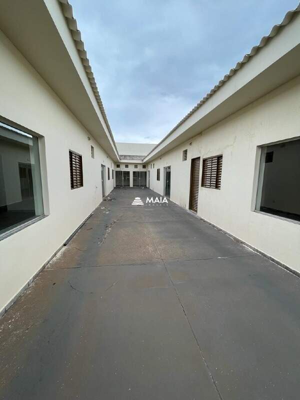 Comercial para aluguel no Lourdes: 