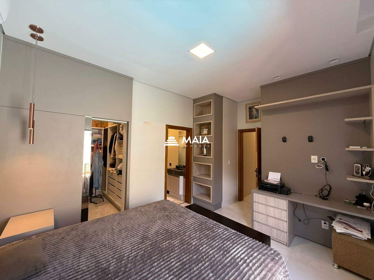 Casa de Condomínio à venda no Estância dos Ipês: 