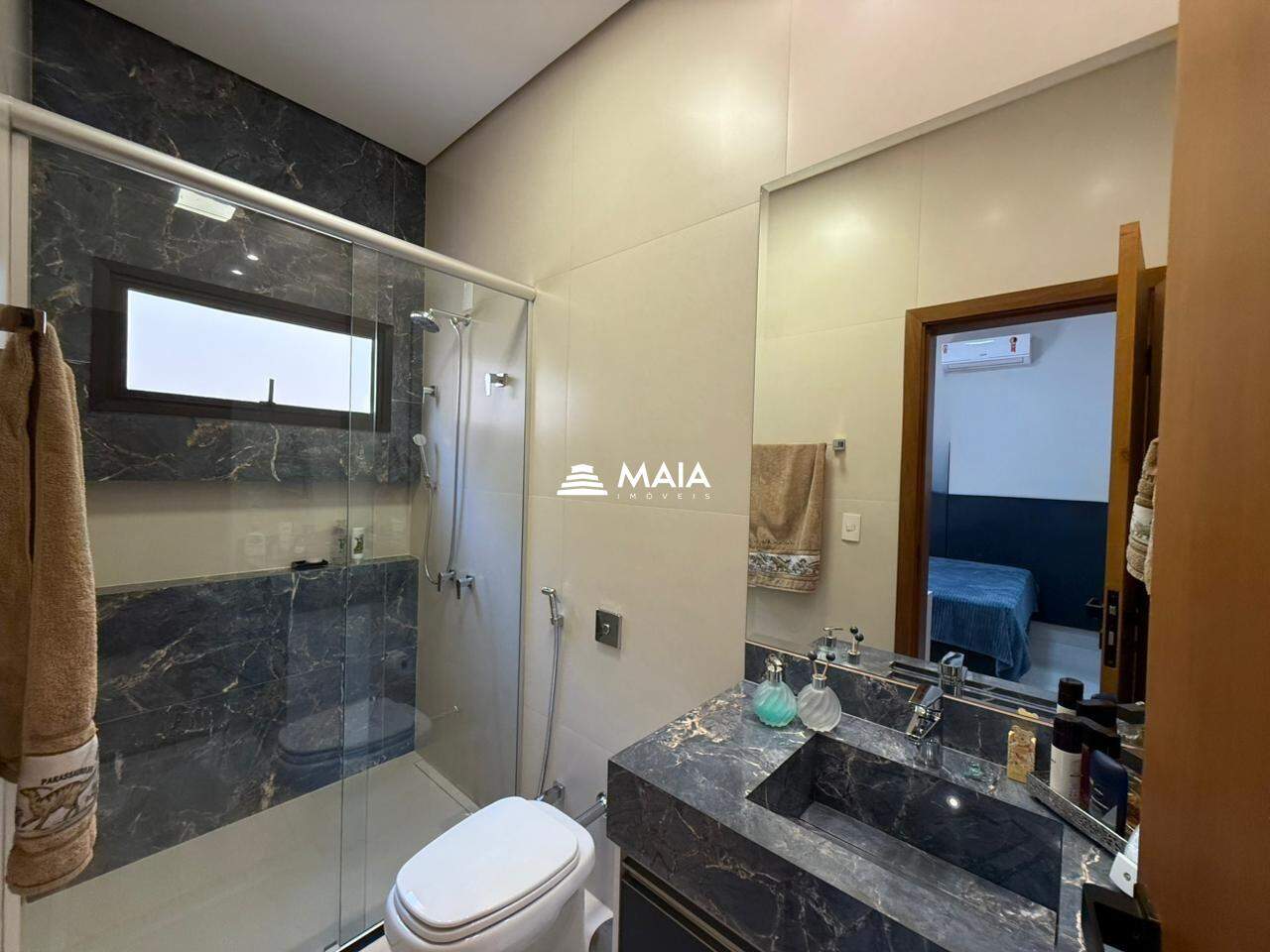 Casa de Condomínio à venda no Estância dos Ipês: 