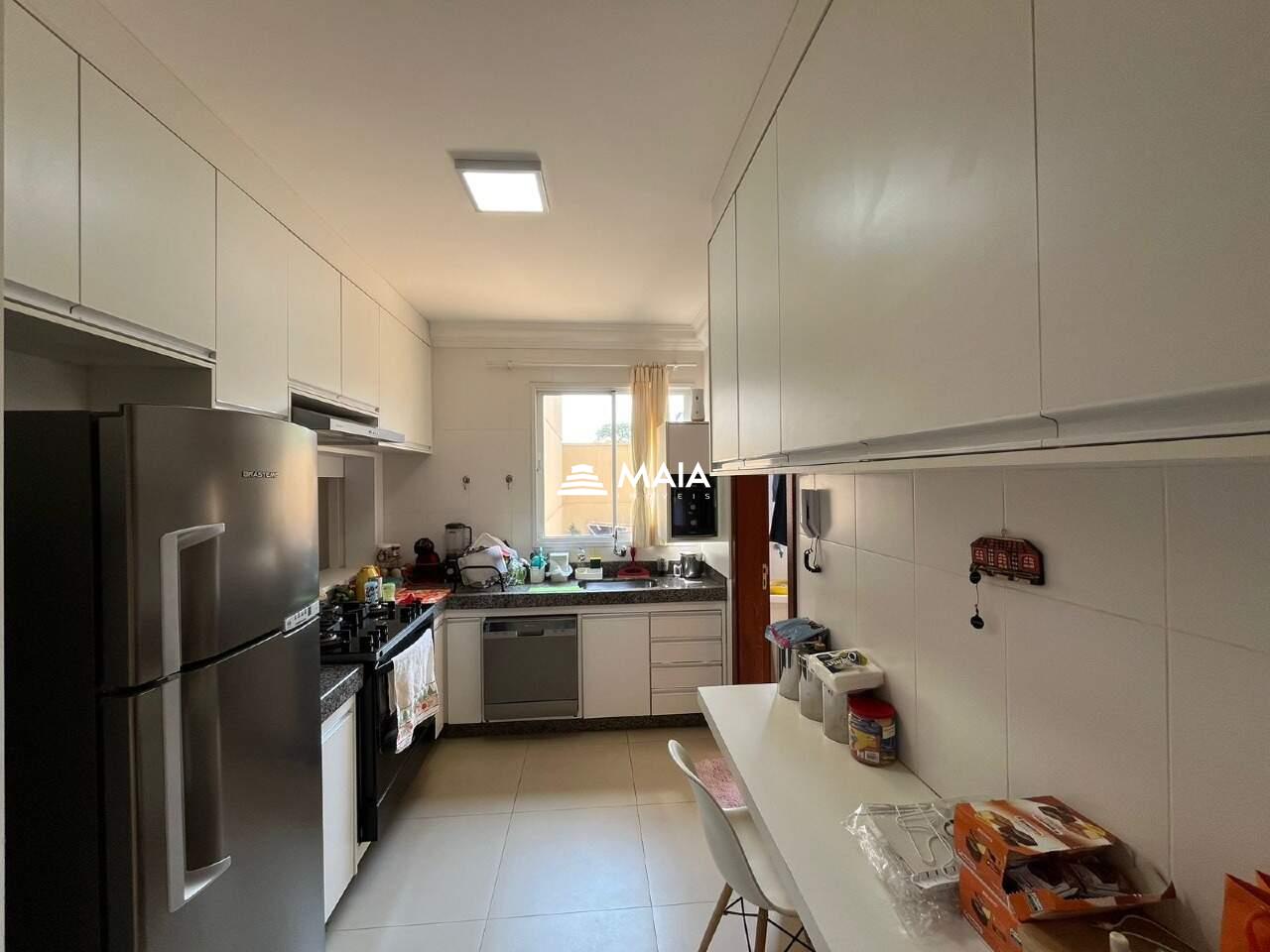 Apartamento à venda no Santa Maria: 