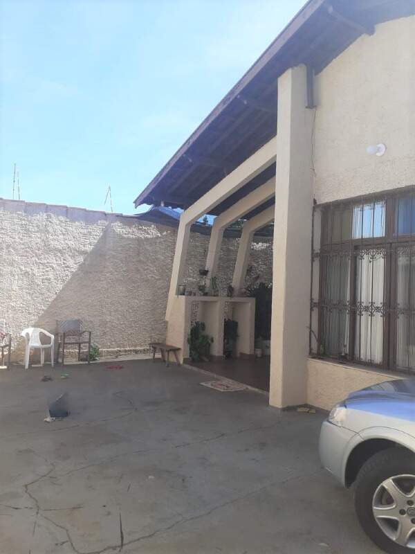 Casa à venda no Jardim Induberaba: 