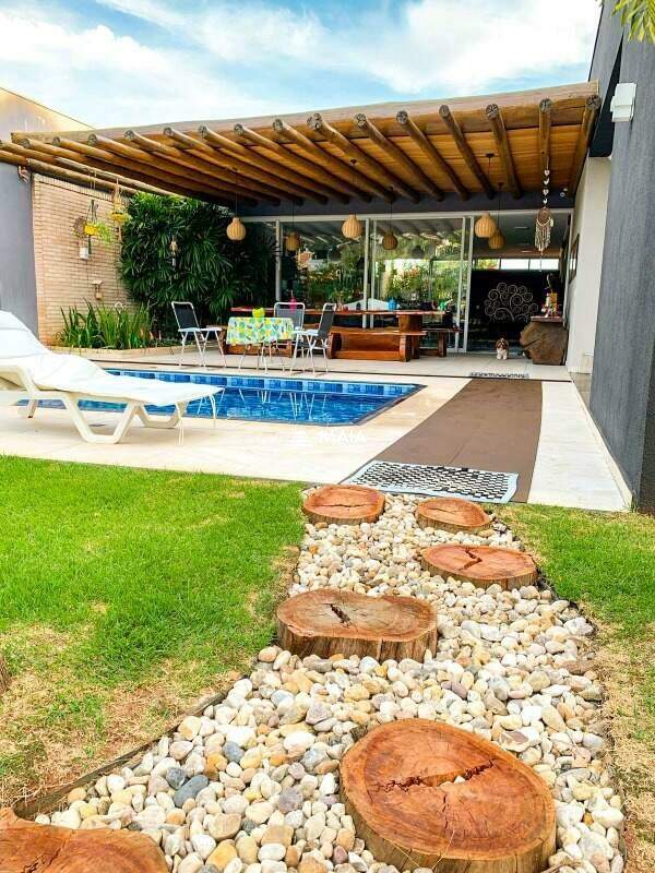 Casa de Condomínio à venda no Morada da Fronteira: 