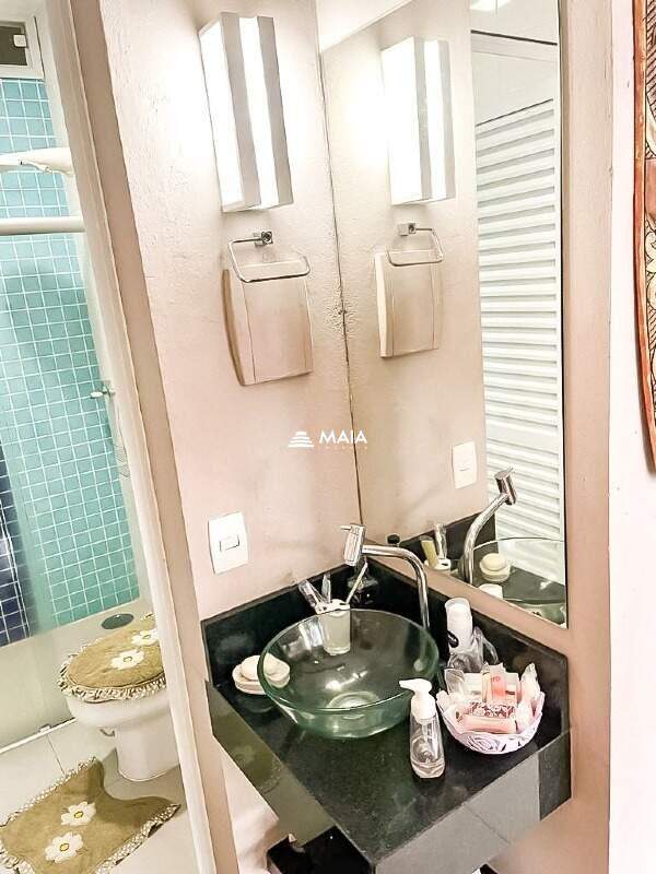 Casa de Condomínio à venda no Morada da Fronteira: 