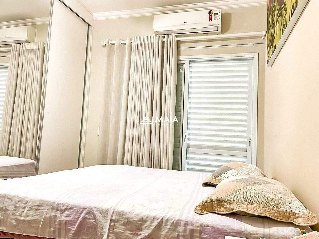 Casa de Condomínio à venda no Morada da Fronteira: 