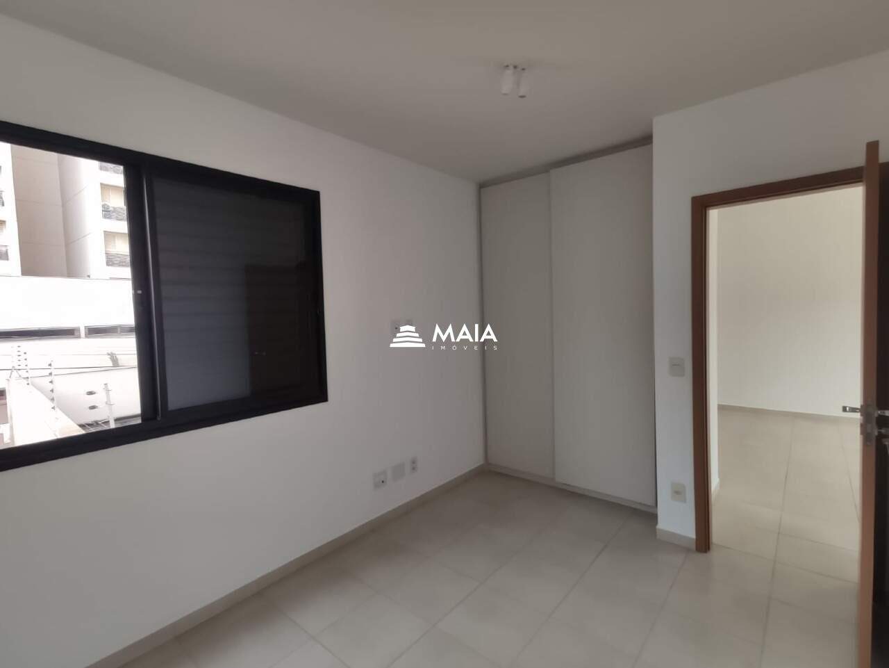 Apartamento à venda no Mercês: 