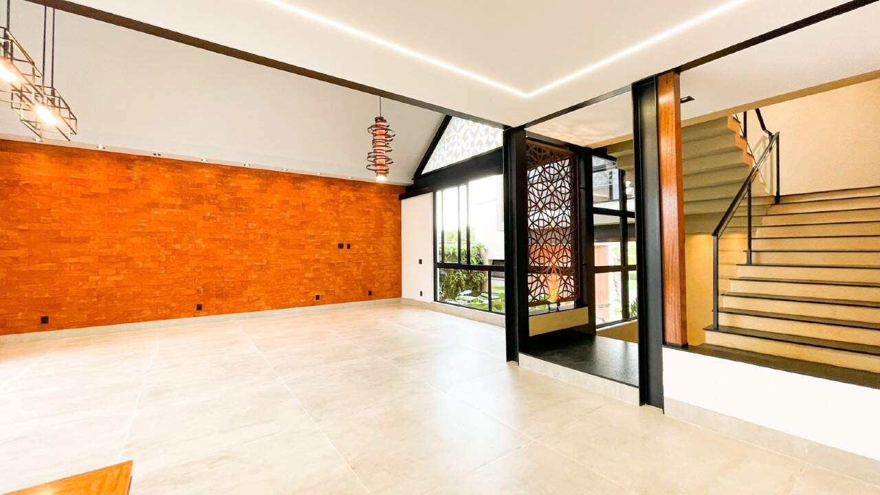 Casa de Condomínio à venda no Estância dos Ipês: 