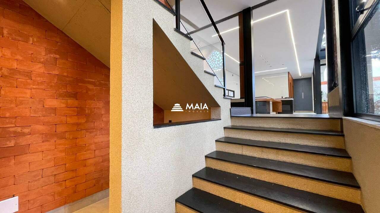 Casa de Condomínio para aluguel no Estância dos Ipês: 