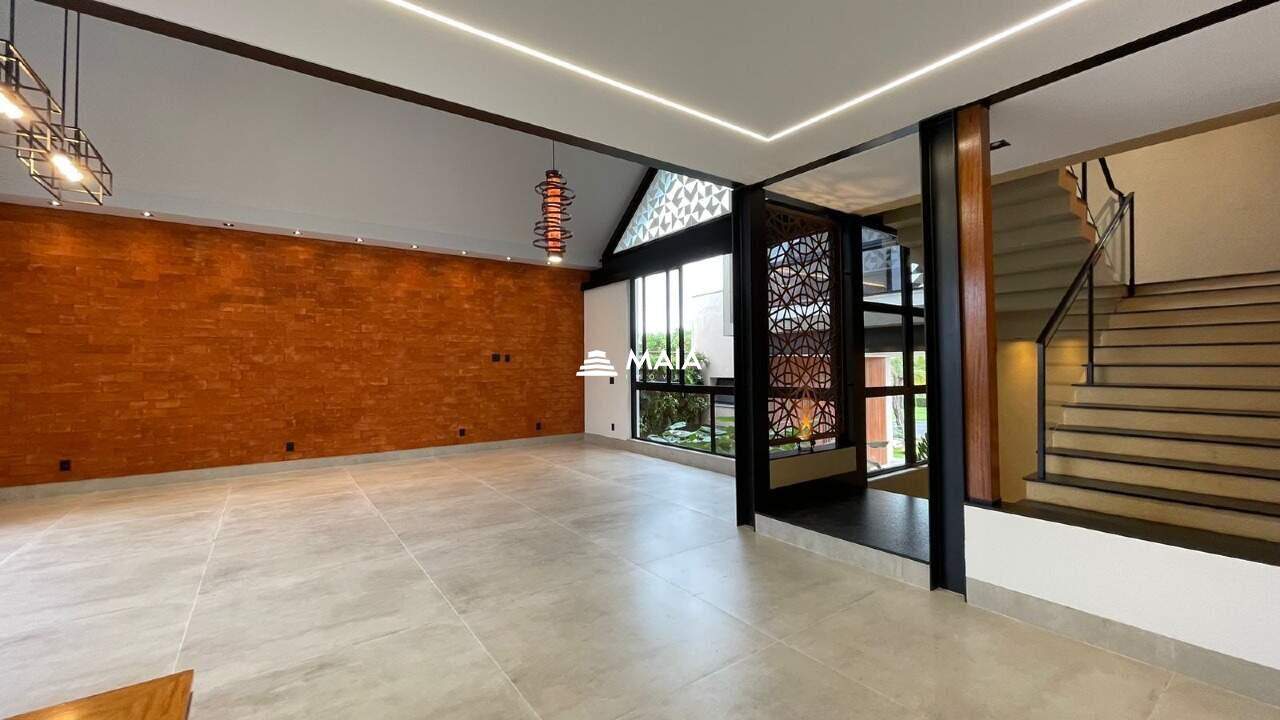 Casa de Condomínio para aluguel no Estância dos Ipês: 