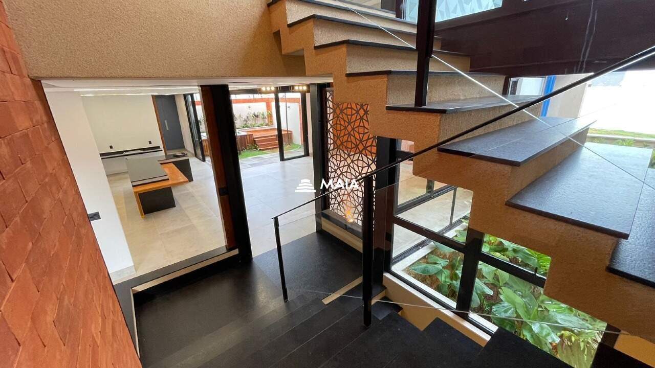 Casa de Condomínio para aluguel no Estância dos Ipês: 