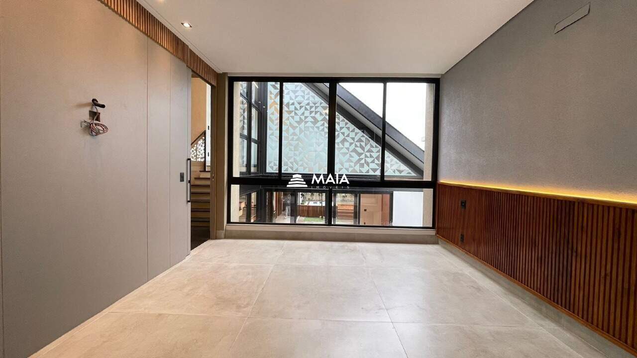 Casa de Condomínio para aluguel no Estância dos Ipês: 
