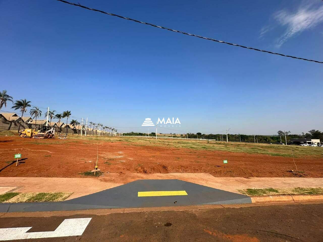 Terreno em Condomínio à venda no Ayat, Club Residence II: 