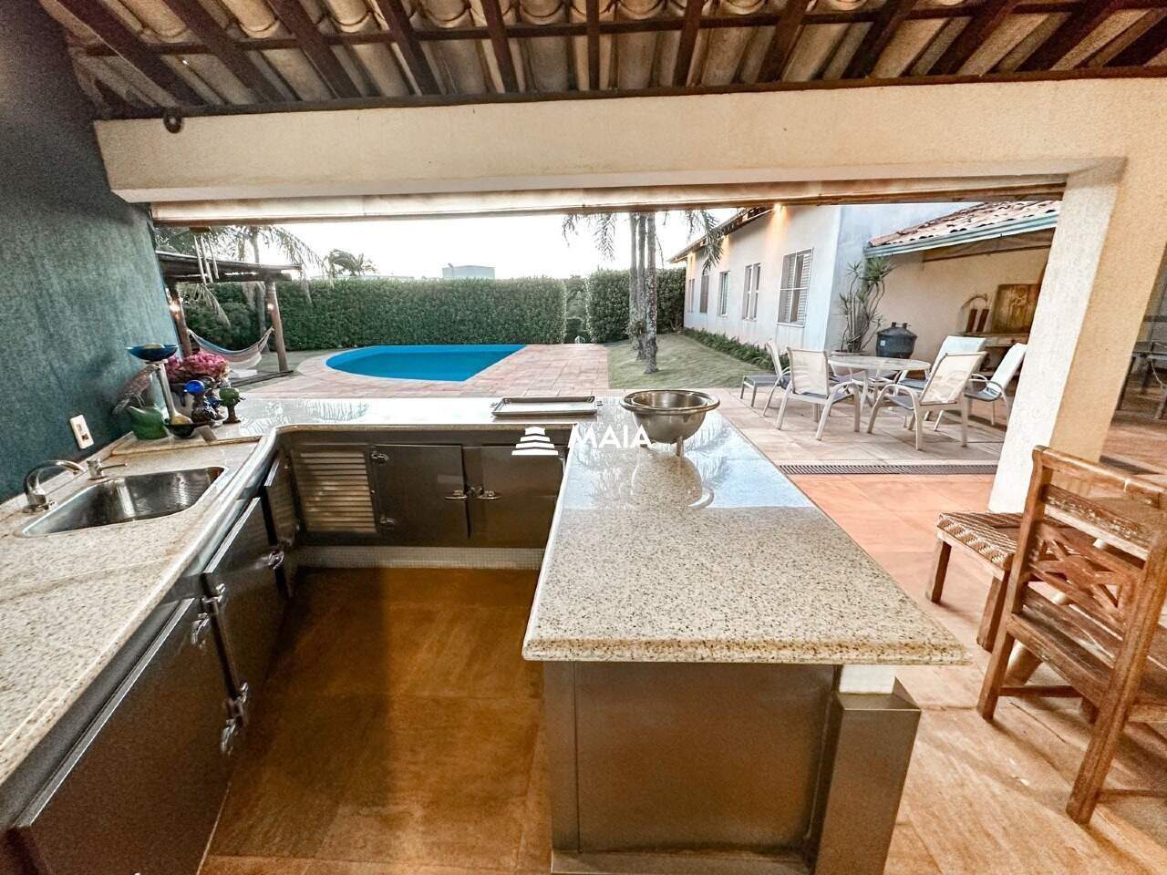 Casa de Condomínio à venda no Recanto das Torres: 