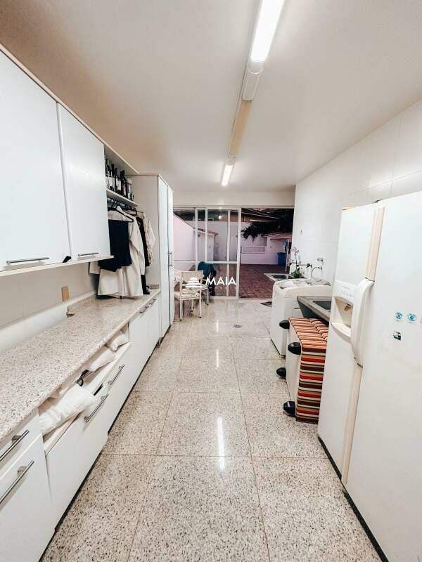 Casa de Condomínio à venda no Recanto das Torres: 