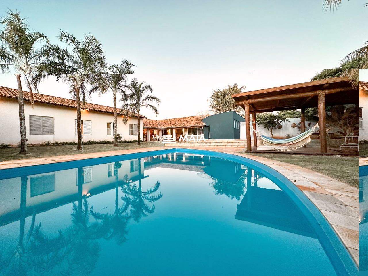 Casa de Condomínio à venda no Recanto das Torres: 