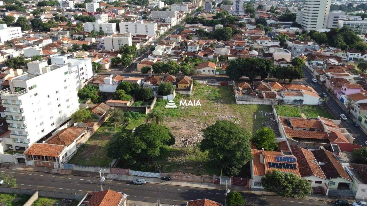 Terreno/Área à venda no Nossa Senhora da Abadia: 