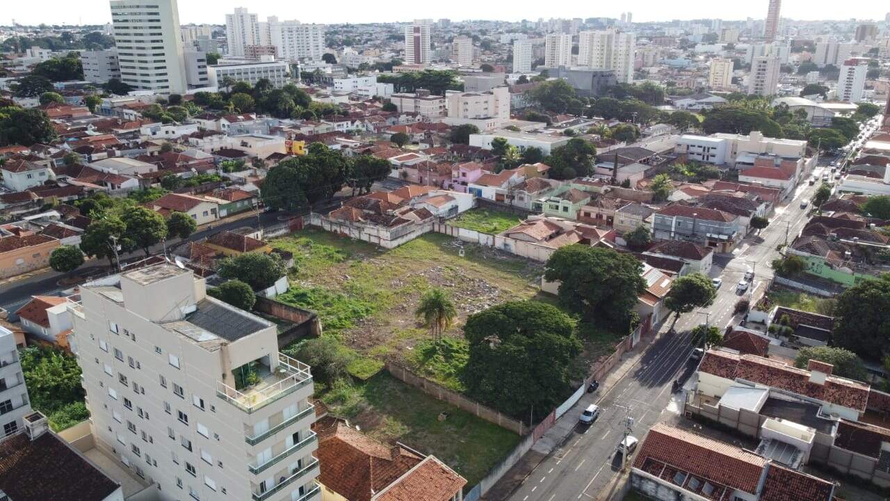 Terreno/Área à venda no Nossa Senhora da Abadia: 
