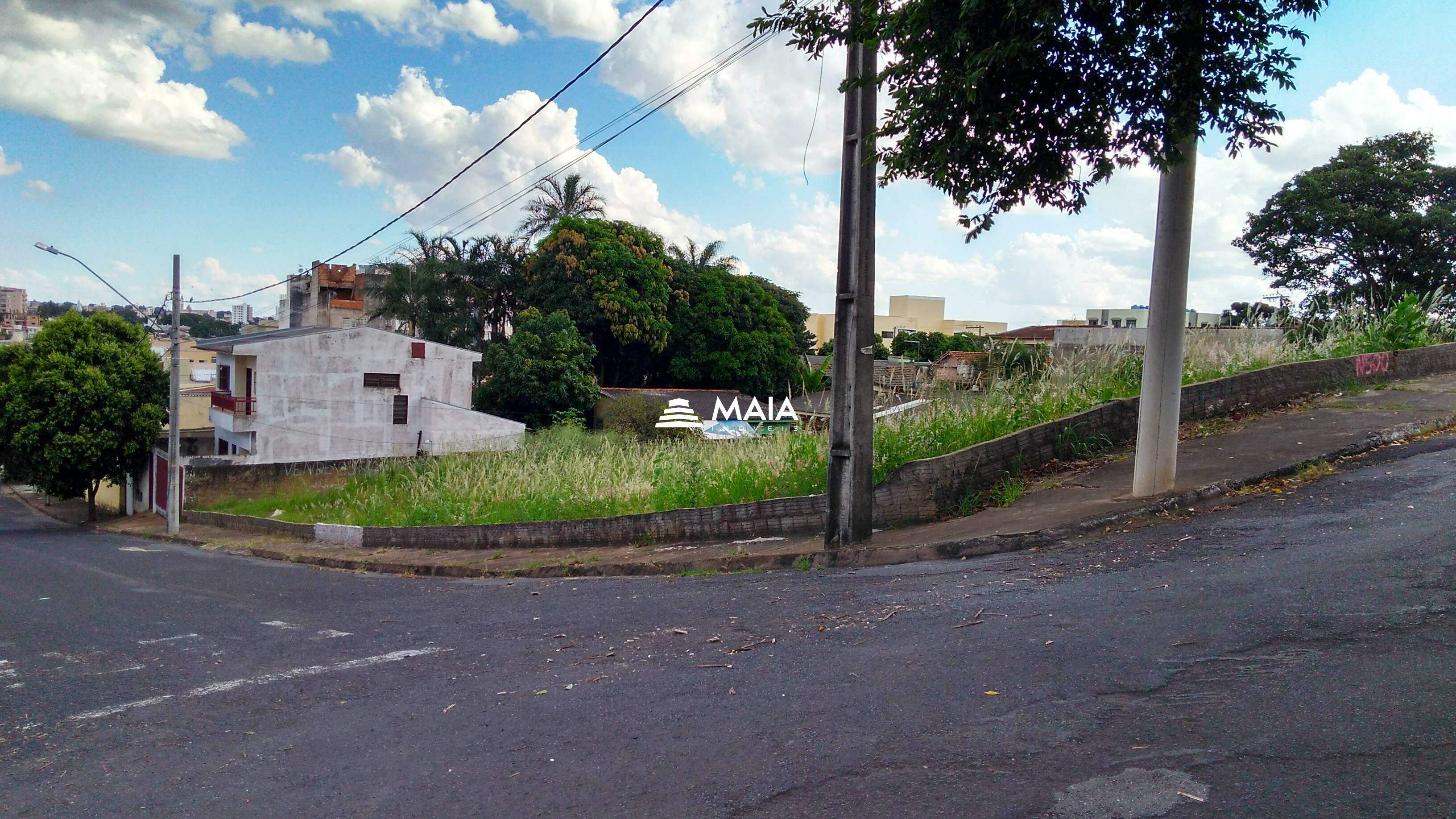 Terreno/Área à venda no Quinta Boa Esperança: 