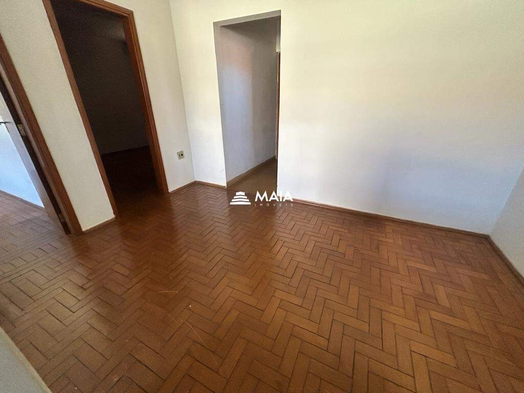 Casa à venda no Mercês: 