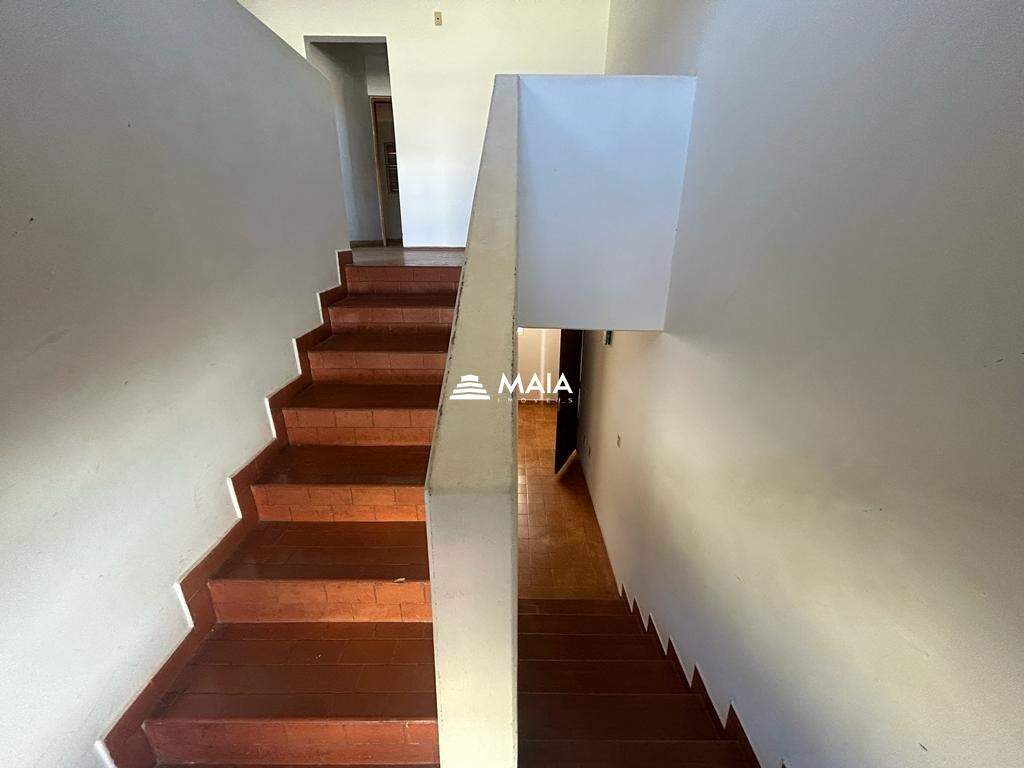 Casa à venda no Mercês: 