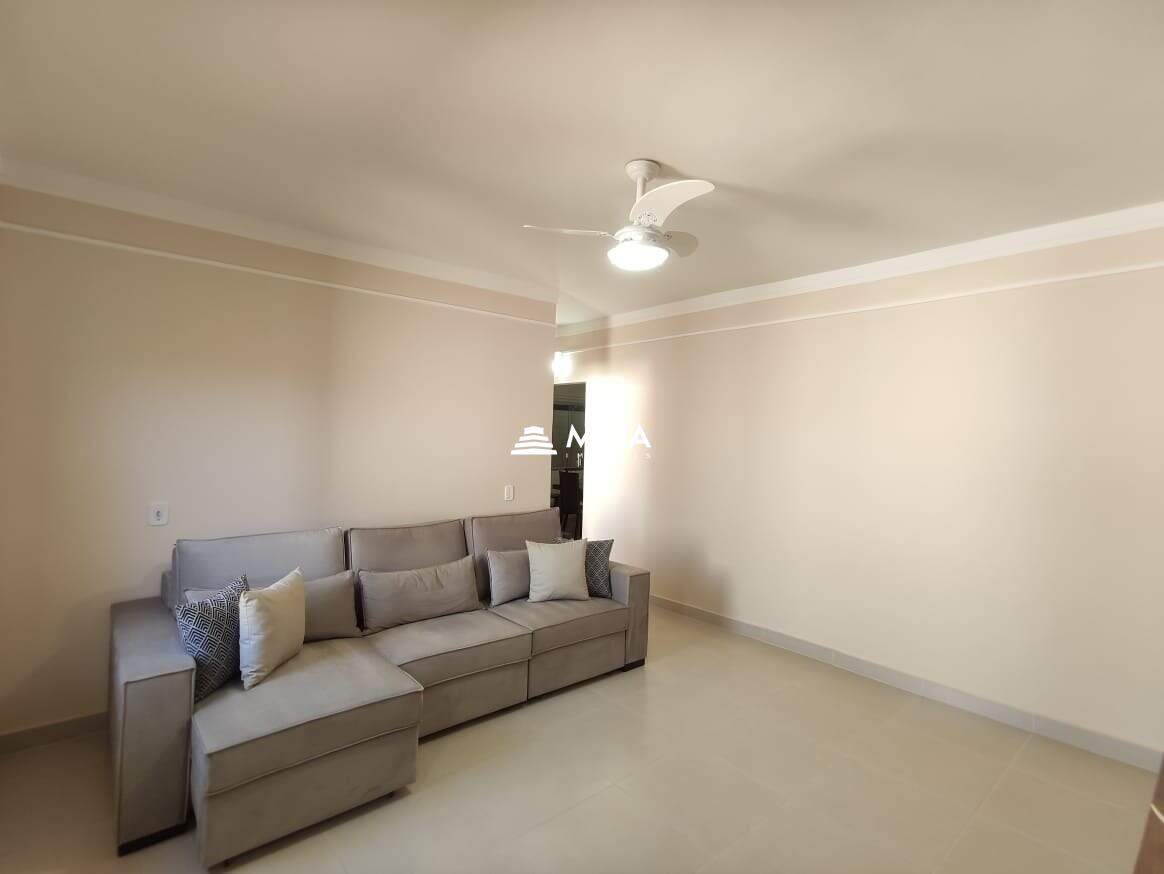 Casa à venda no Jardim Elza Amuí IV: 