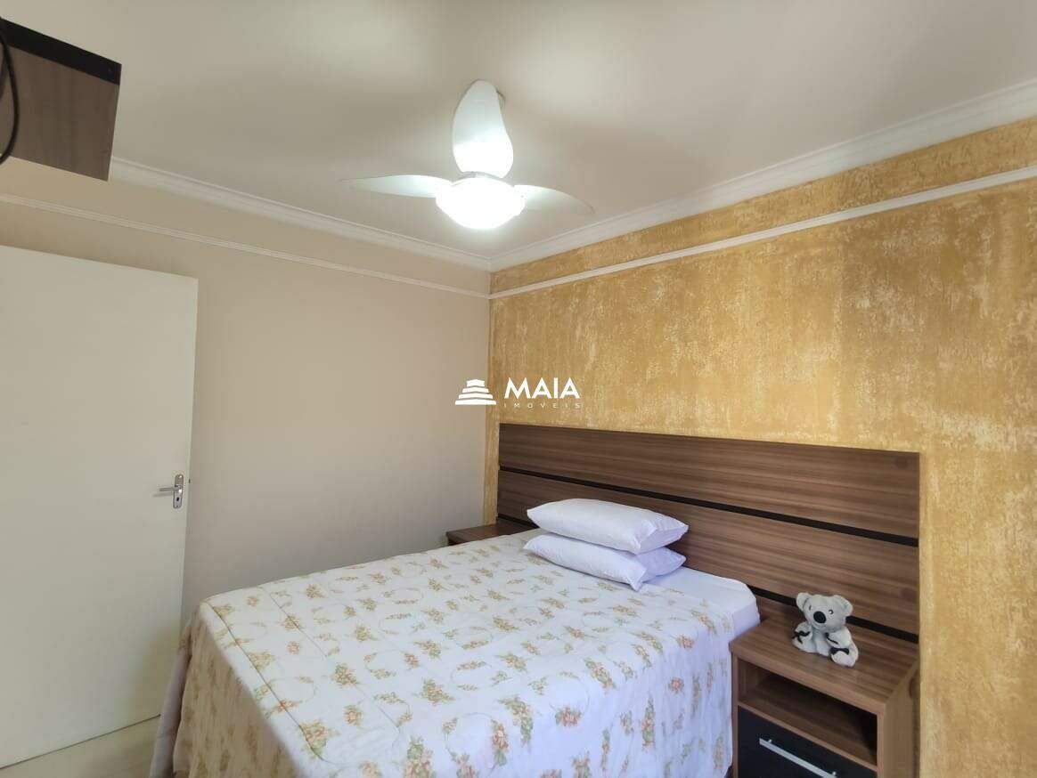 Casa à venda no Jardim Elza Amuí IV: 