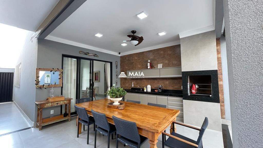 Casa de Condomínio à venda no Estância dos Ipês: 